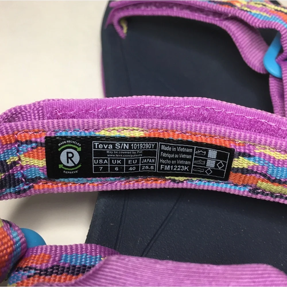Teva Hurricane XLT2 Sandal, Mesh Iris Orchid, 7 Big Kid, NWOT - Picture 6 of 8